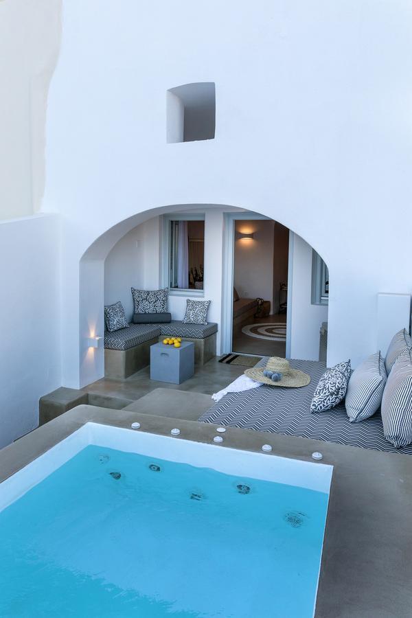 3 Caves By Caldera Houses Oia Exterior photo